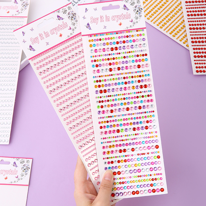 Naklejki z akrylowymi diamenta – Craft Tools recenzja i cena