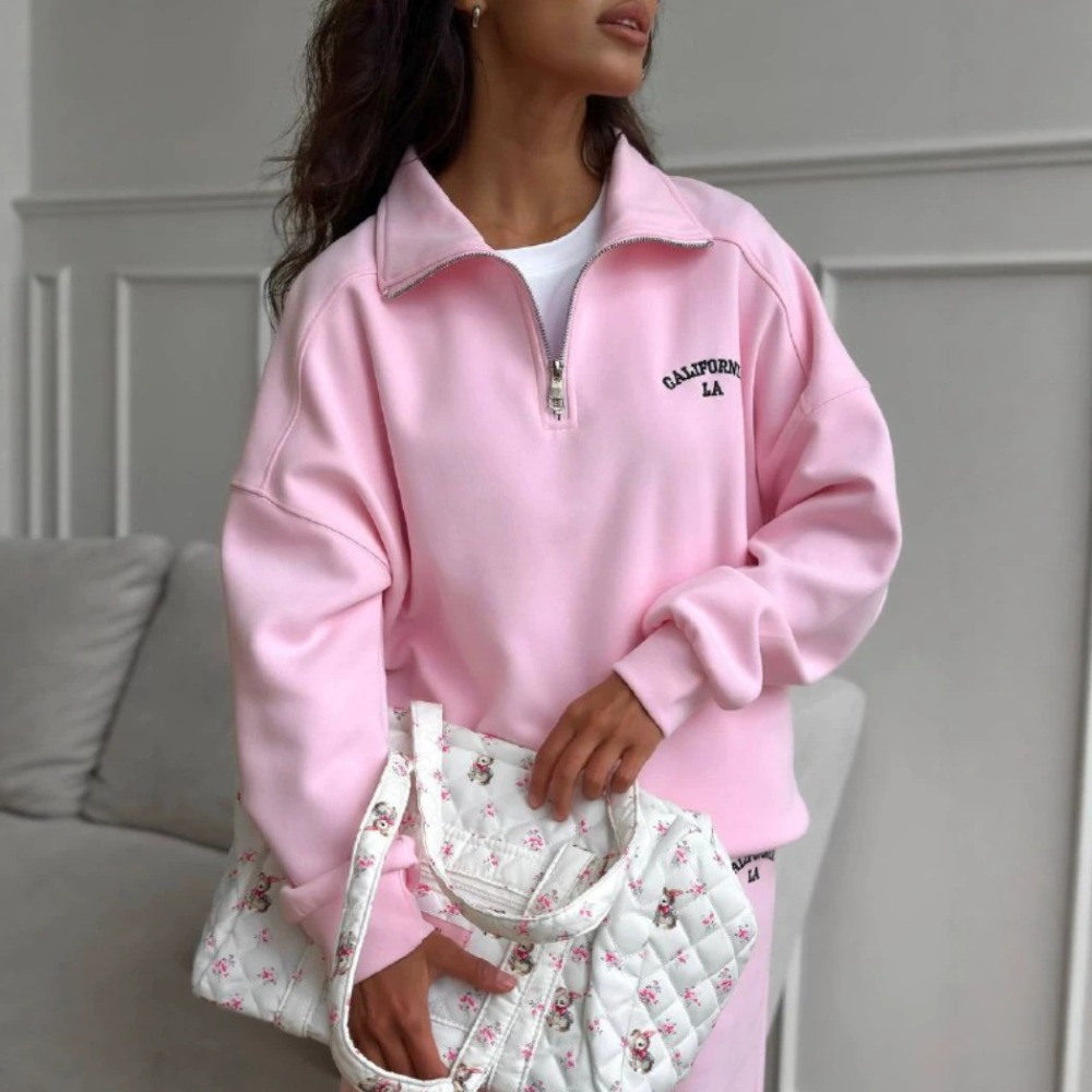 Sportowy komplet z haftowanym  – Embroidery recenzja i cena